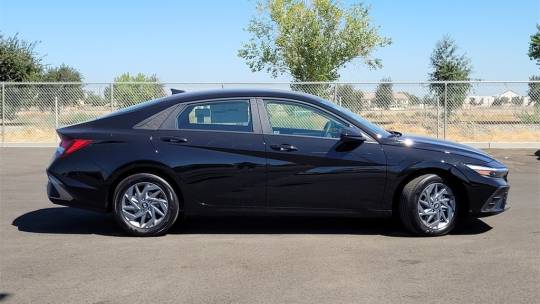 2024 Hyundai Elantra