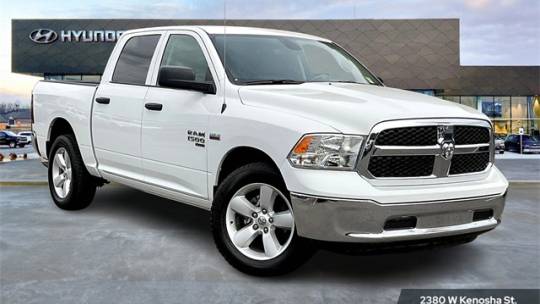 2022 ram 1500 classic slt