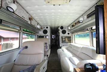 1971 silver eagle model 05 entertainer tour bus conversion