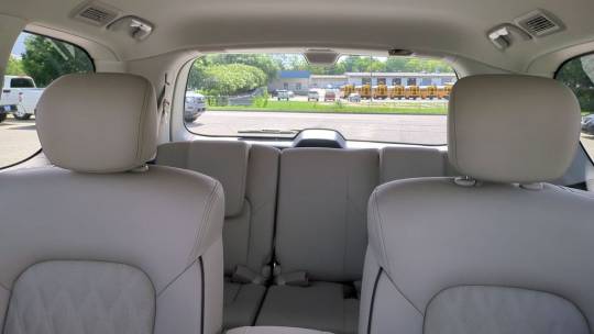 2024 Nissan Armada platinum