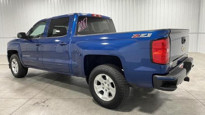 2017 chevrolet silverado 1500 crew cab z71 lt pickup 4d 5 3/4 ft in sioux falls, south dakota