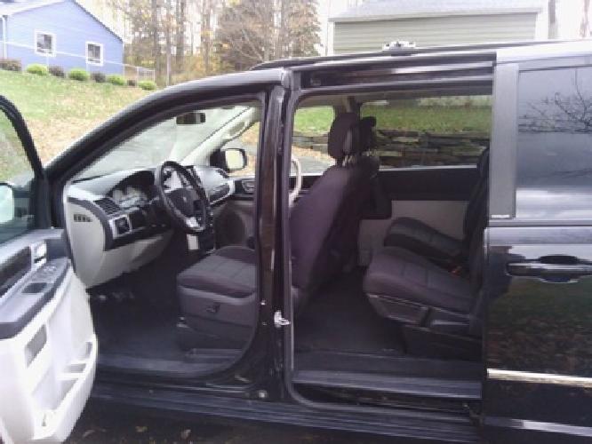 2010 dodge grand caravan sxt in new york, ny