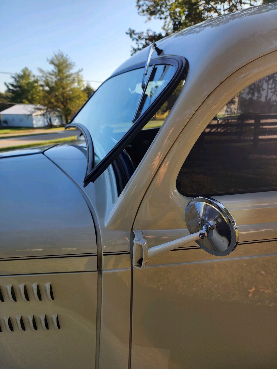 1936 plymouth business sedan white rwd automatic
