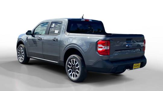 new 2024 ford maverick lariat supercrew fwd