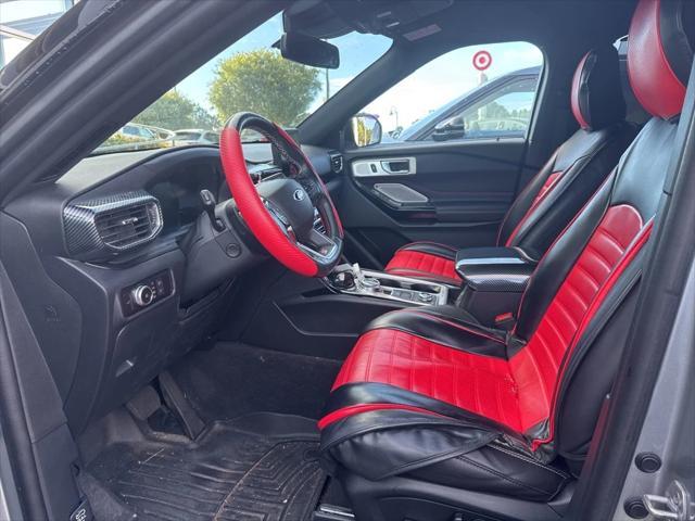 2022 ford explorer st