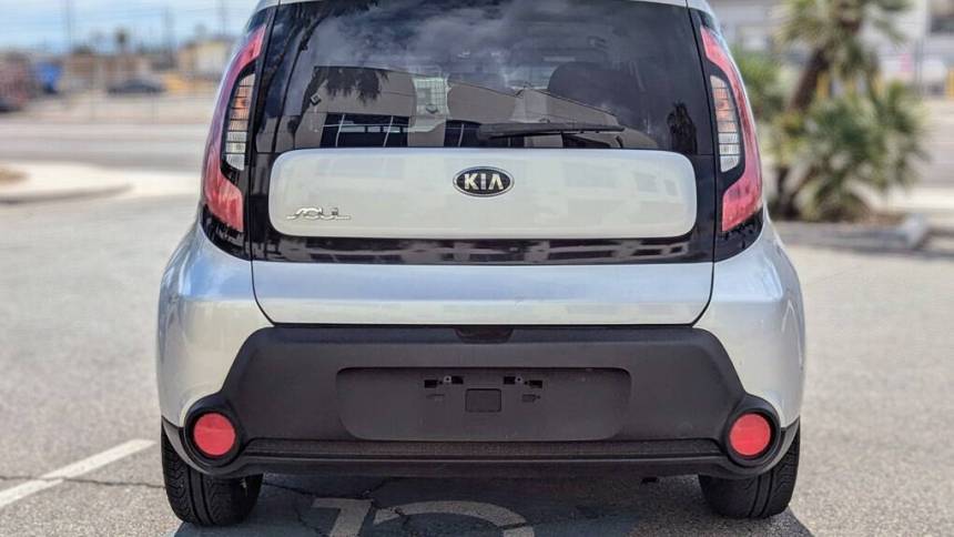 2016 kia soul base