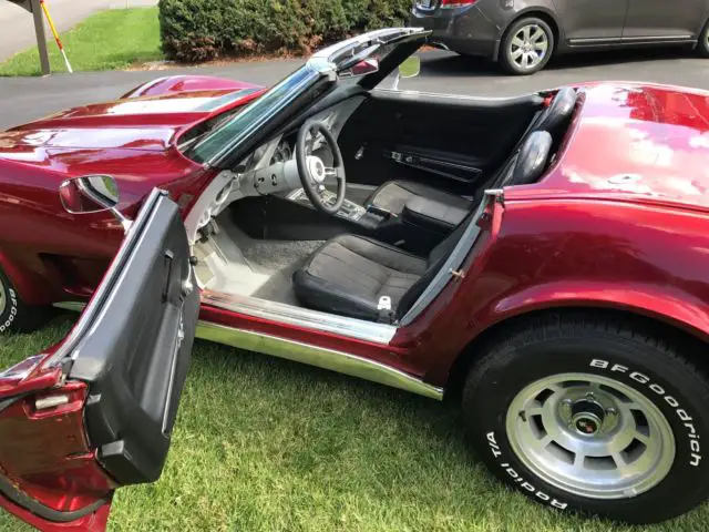 74 candy apple red chevrolet corvette, 20 yr restoration,a great christmas gift!