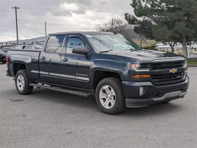 2018 chevrolet silverado 1500 crew cab lt pickup 4d 5 3/4 ft in hauser, idaho
