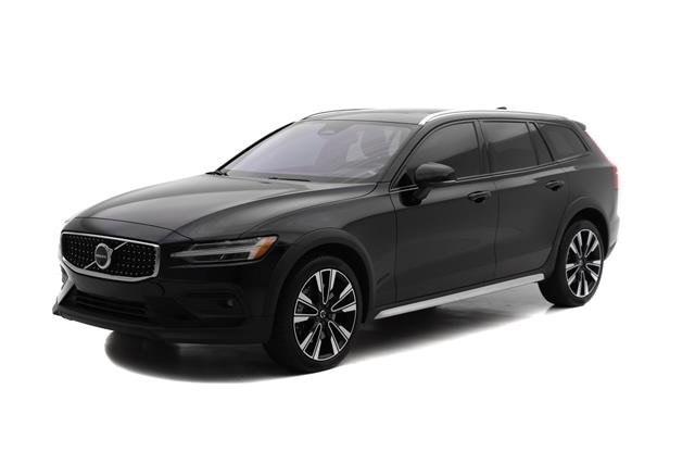 2023 volvo v60 cross country b5 awd ultimate