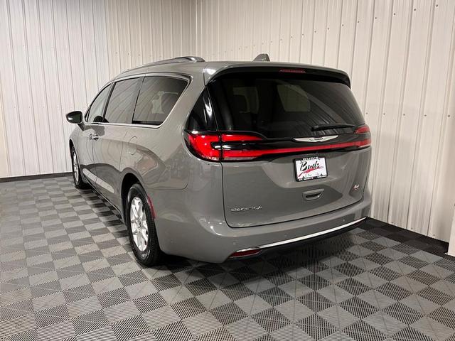 2021 chrysler pacifica touring-l