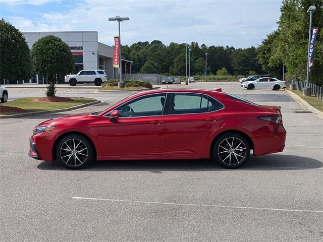 2023 toyota camry se