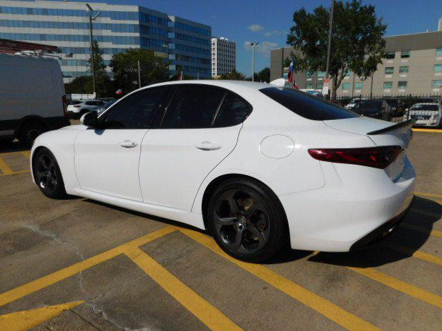 2018 alfa romeo giulia sport