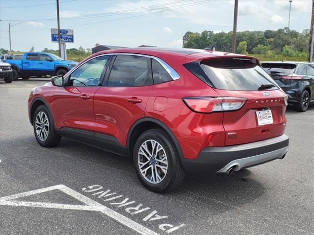 2022 ford escape sel