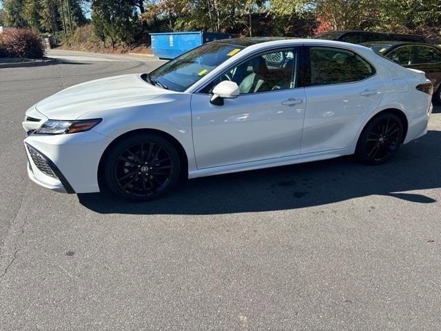 2022 toyota camry xse