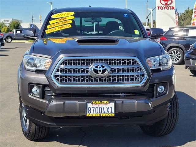 2016 toyota tacoma trd sport