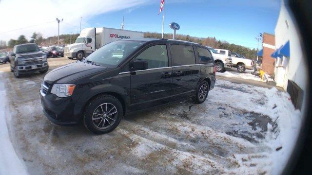 2017 dodge grand caravan sxt sxt 4dr mini-van for sale in yarmouth, maine