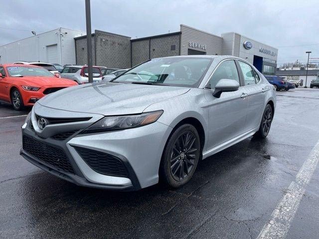 2021 toyota camry se 4dr front-wheel drive sedan in columbiana, ohio
