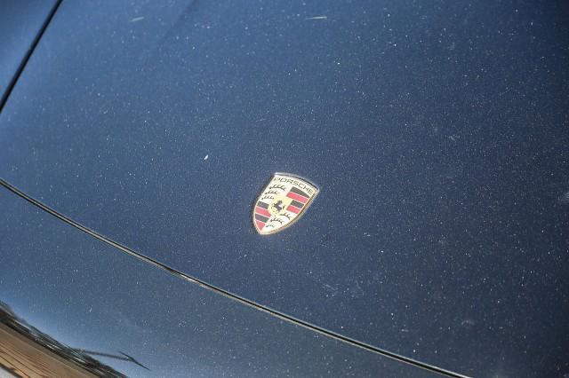 2020 porsche 911 carrera s