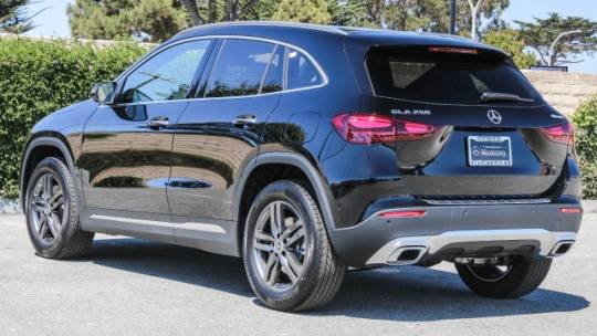 2025 Mercedes-Benz GLA