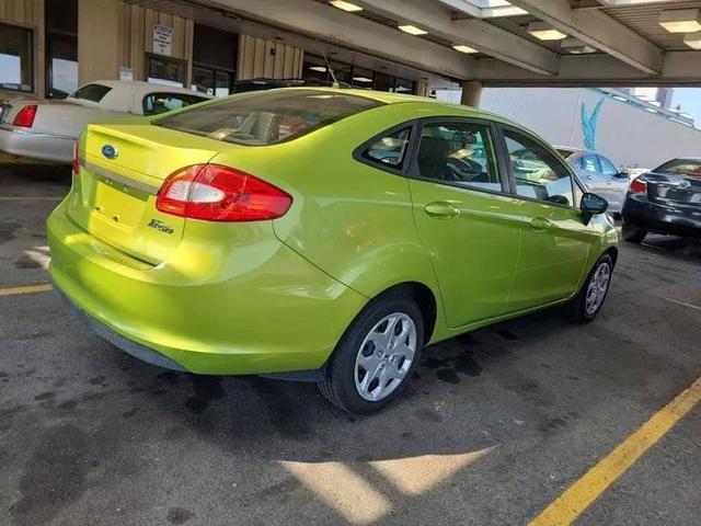 2012 ford fiesta se