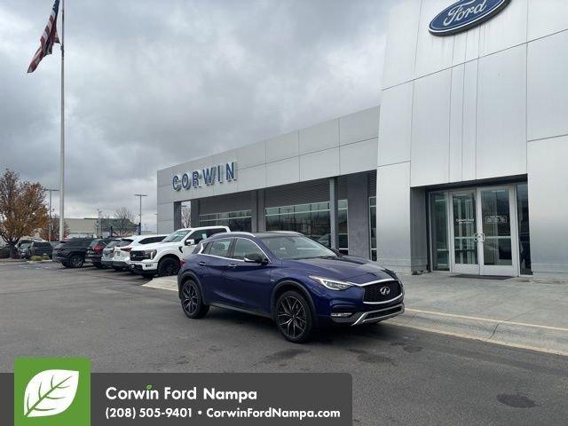2017 infiniti qx30 premium