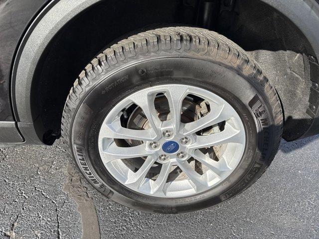 2021 ford escape se