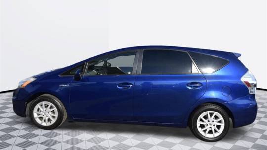 2013 Toyota Prius v (+)
