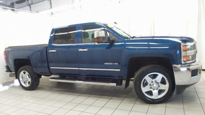 2015 chevrolet silverado 2500 4x4 crew cab ltz for sale in fargo, north dakota