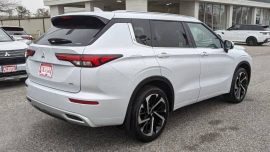 2024 Mitsubishi Outlander
