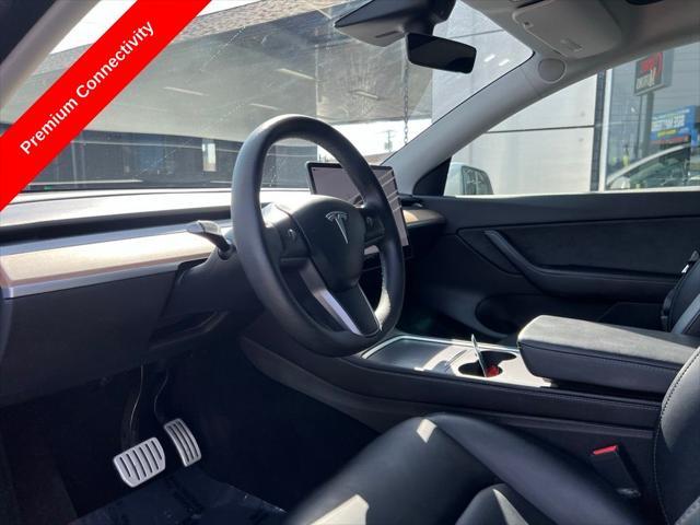 2022 tesla model y performance dual motor all-wheel drive