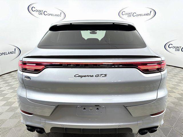 2022 porsche cayenne gts