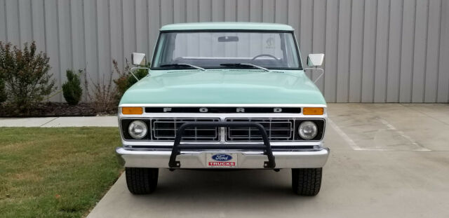 1977 ford f-100/f-150 custom short-bed