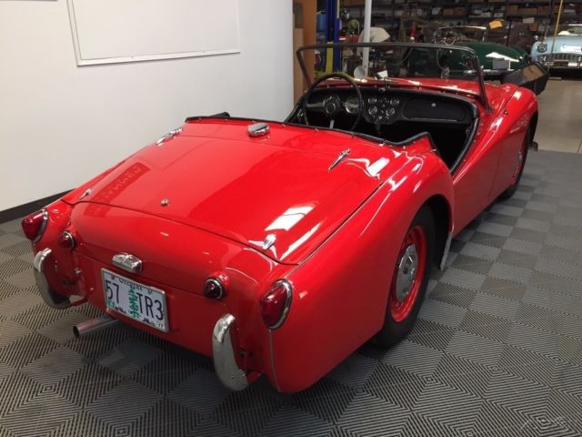 1957 triumph tr-3 small mouth. factory hardtop. front disc brakes. nice driver