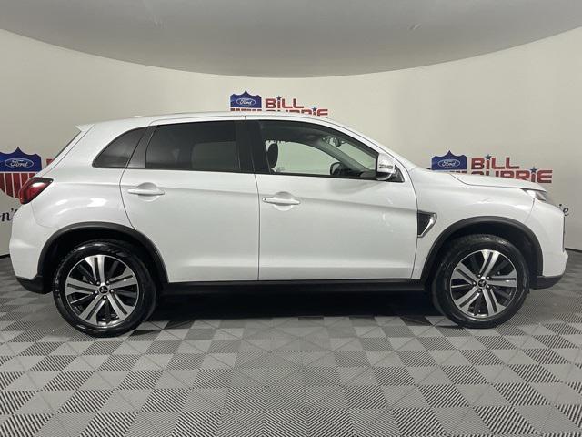 2022 mitsubishi outlander sport se