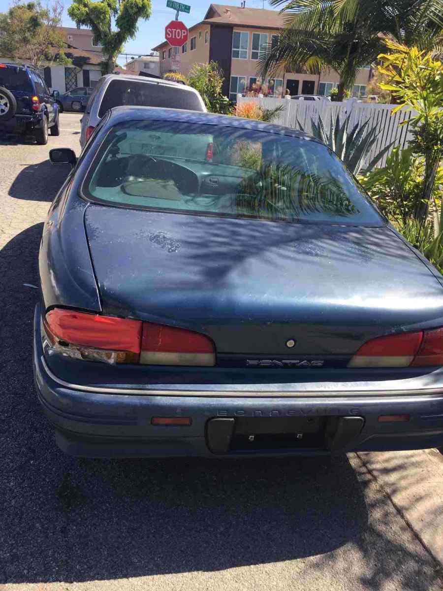 1992 pontiac bonneville sedan blue fwd automatic se