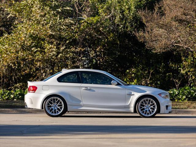2011 bmw 1 series m base