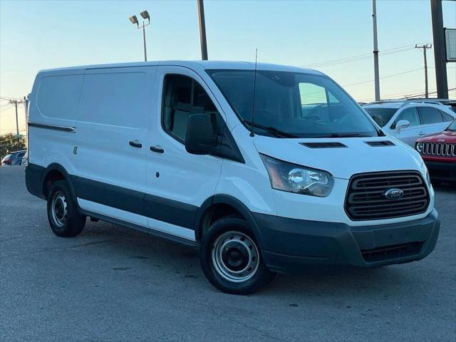 2018 ford transit-150 base