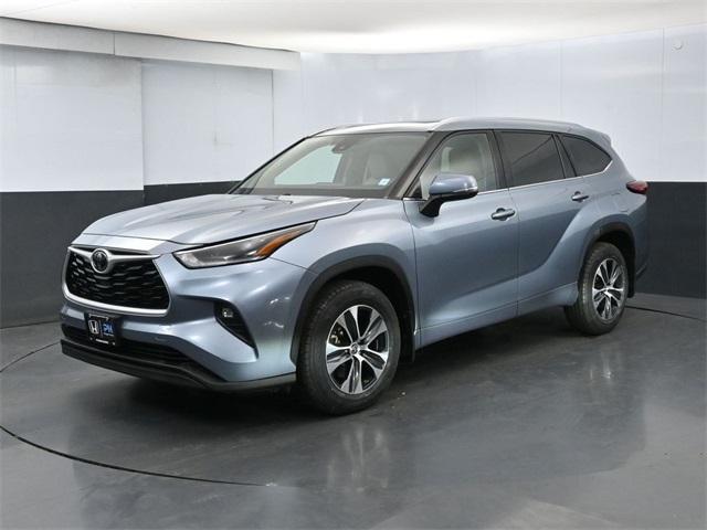 2021 toyota highlander xle