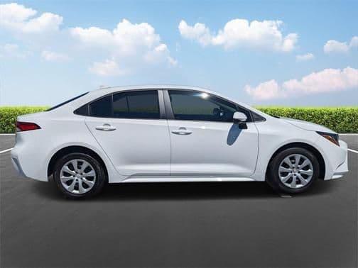 2023 toyota corolla le in savannah, georgia