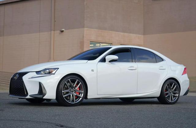 2017 lexus is 300 base