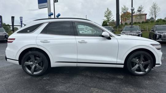 2025 Genesis GV70