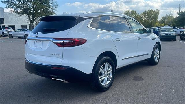2019 buick enclave essence