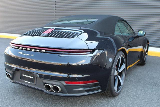 2022 porsche 911 carrera s