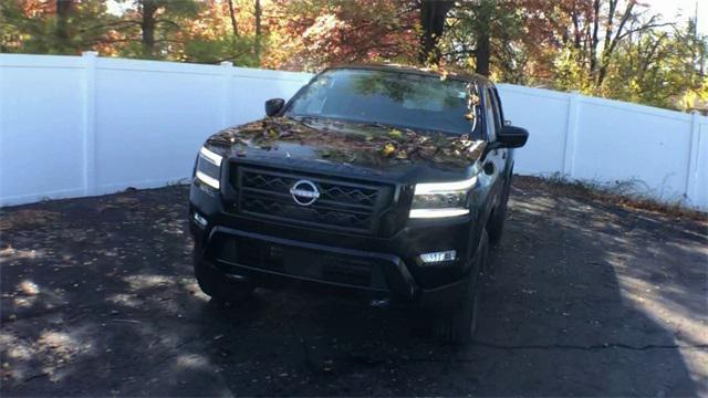 2023 nissan frontier sv