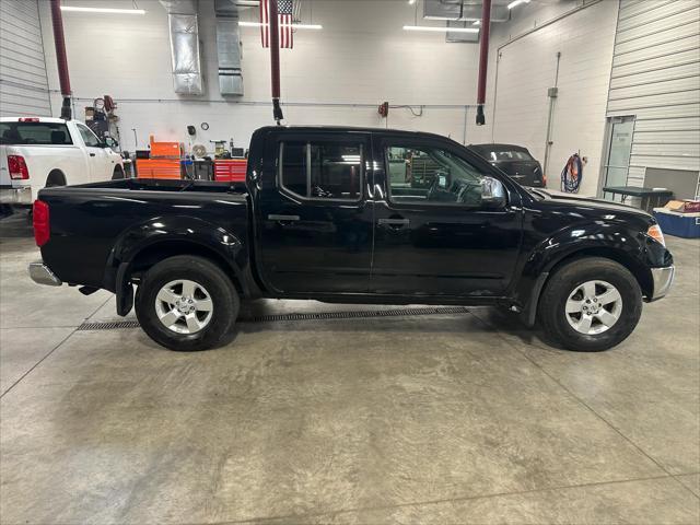 2011 nissan frontier sv