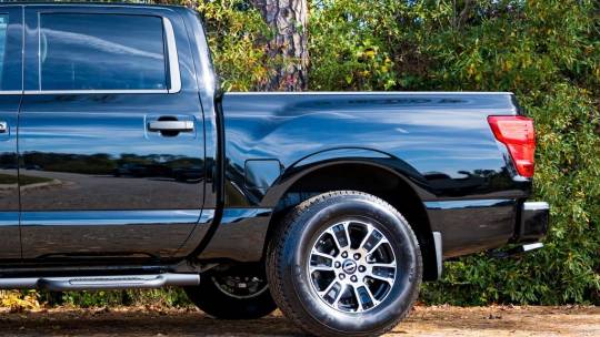 2023 Nissan Titan
