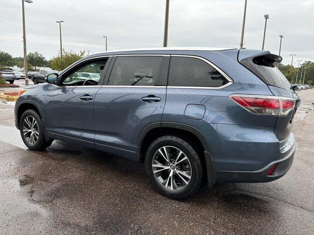 2016 toyota highlander xle