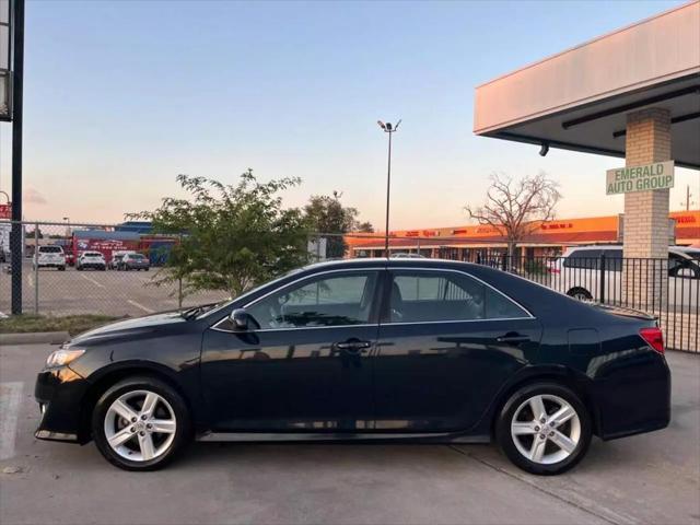 2012 toyota camry se