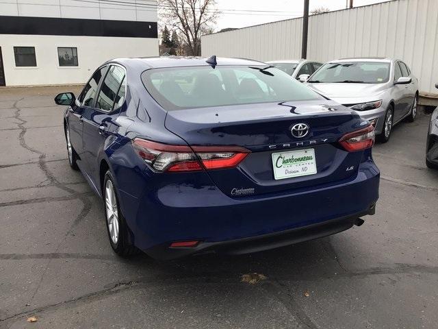 2024 toyota camry le