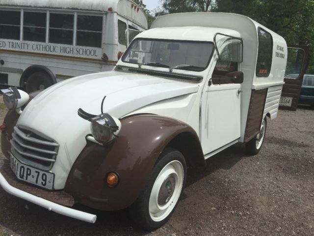 1975 citroen 2cv ak400